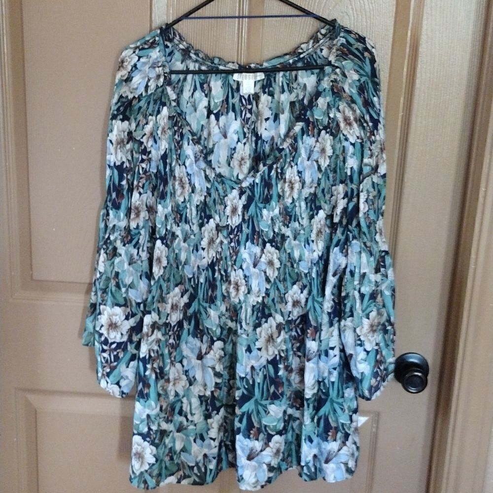 4@30.00 or 20.00 NWOT  Plus Size Ladies Blouse by SPENSE